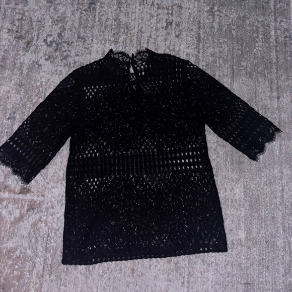 Black lace top - Picture 1 of 4